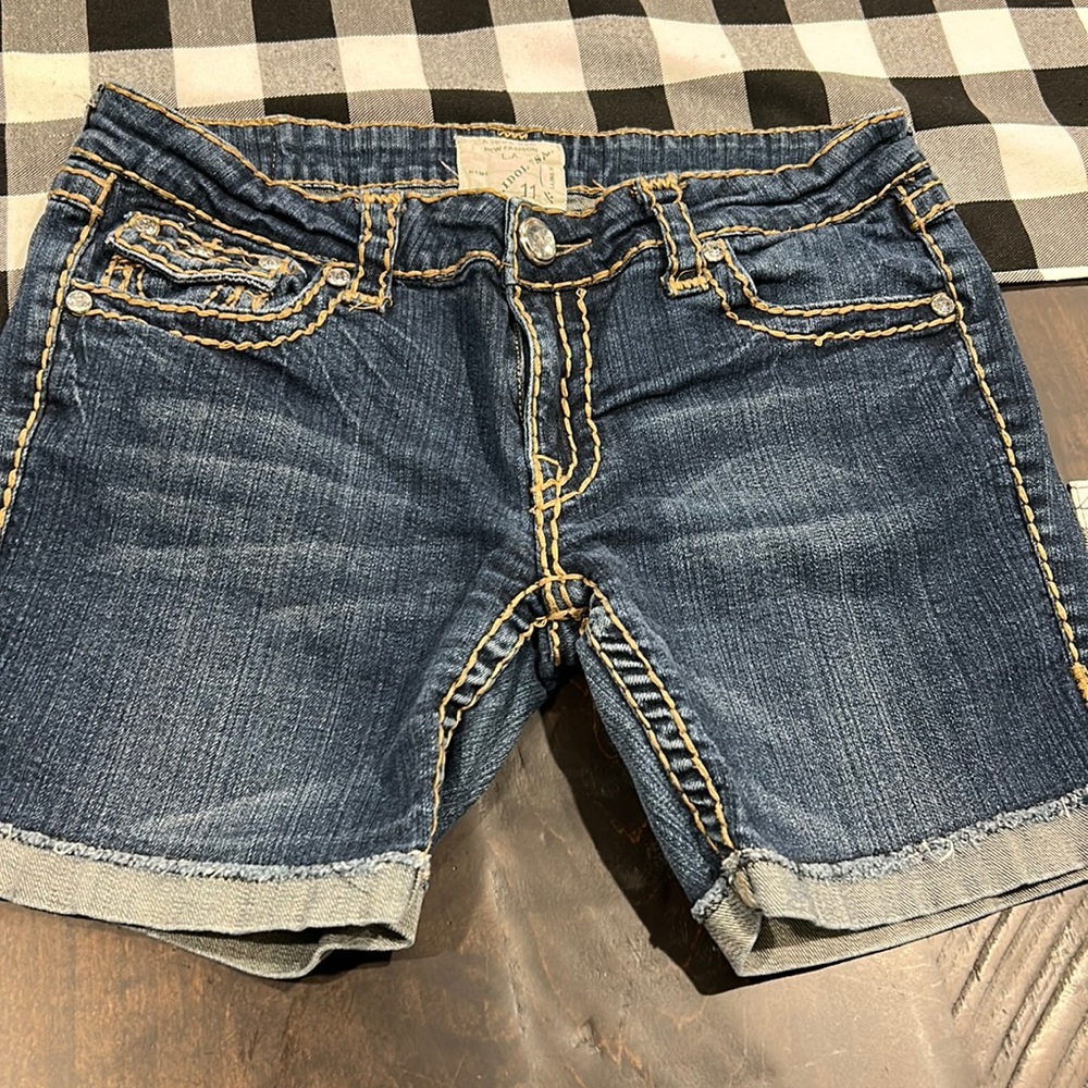 LA Idol Shorts Size 11